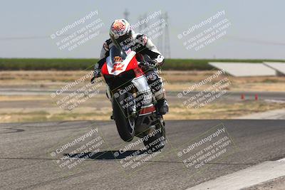 media/Aug-04-2024-TrackDaz (Sun) [[e1ff0814b6]]/Group A/12pm (Wheelie Bump)/